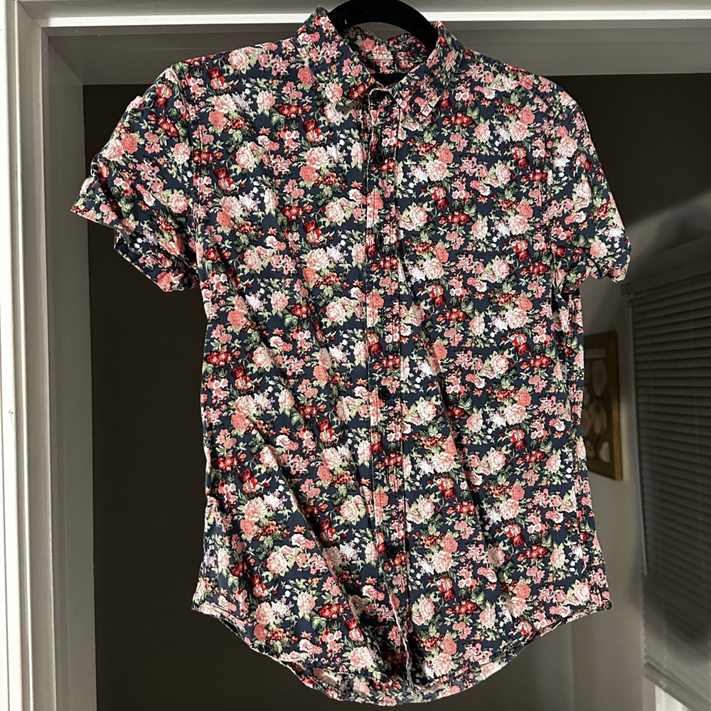 Wildfang Floral Button Down XS